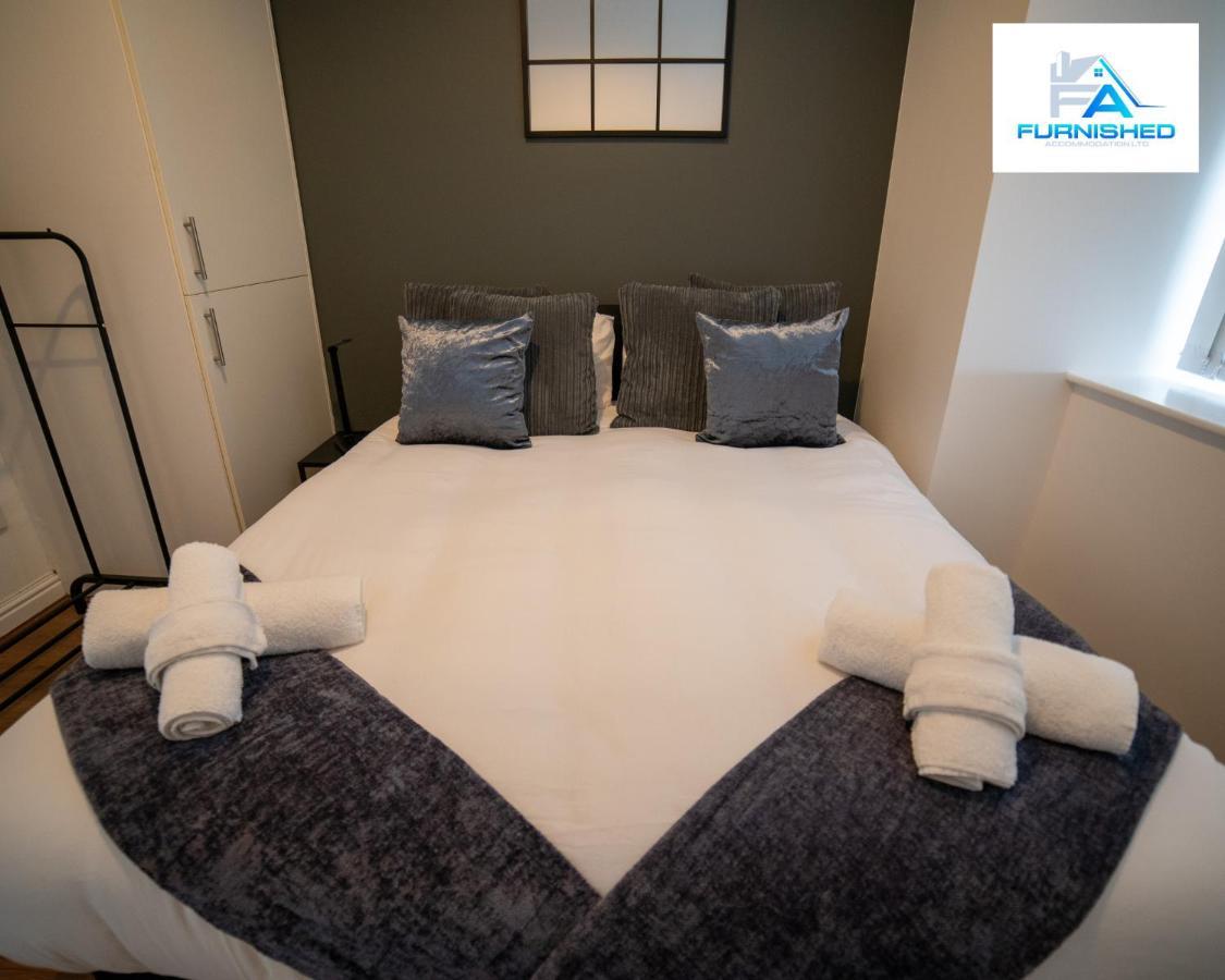 Contractor Stays By Furnished Accommodation Liverpool - Free Parking Extérieur photo